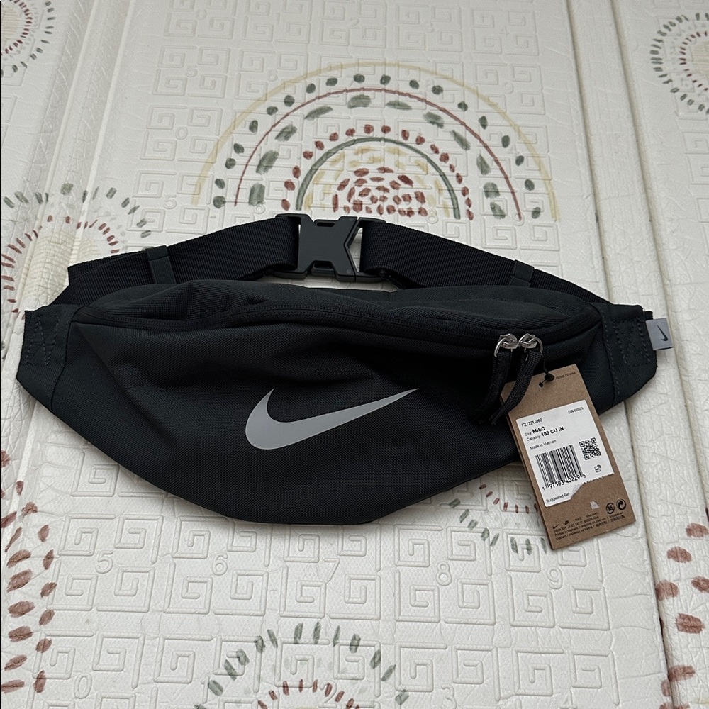 Nike belt bag